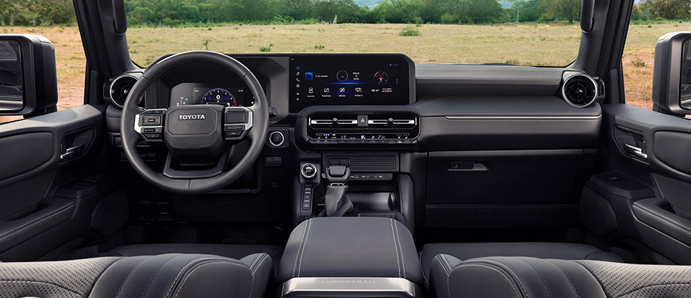 Toyota Land Cruiser Prado DISEÑO INTERIOR